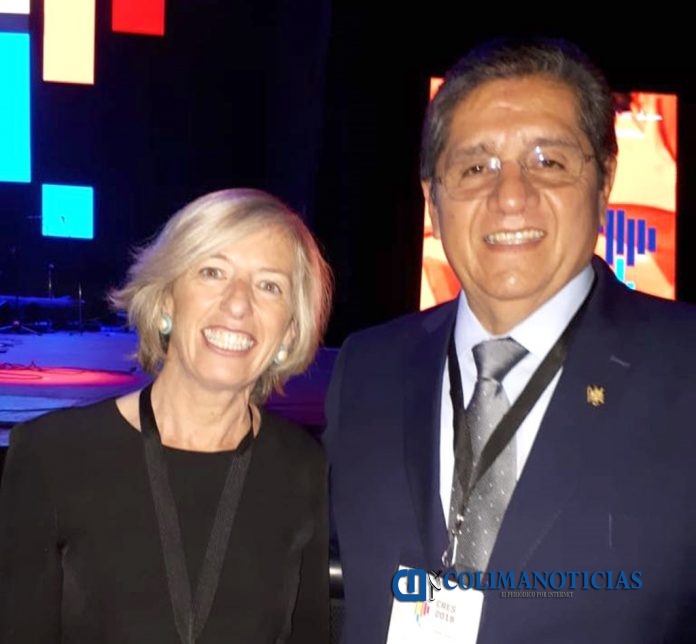 Stefanía Giannini, subdirectora de Educación de la UNESCO y Rector José Eduardo Hernández
