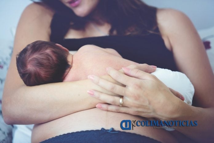 madre-amamantando-lactancia