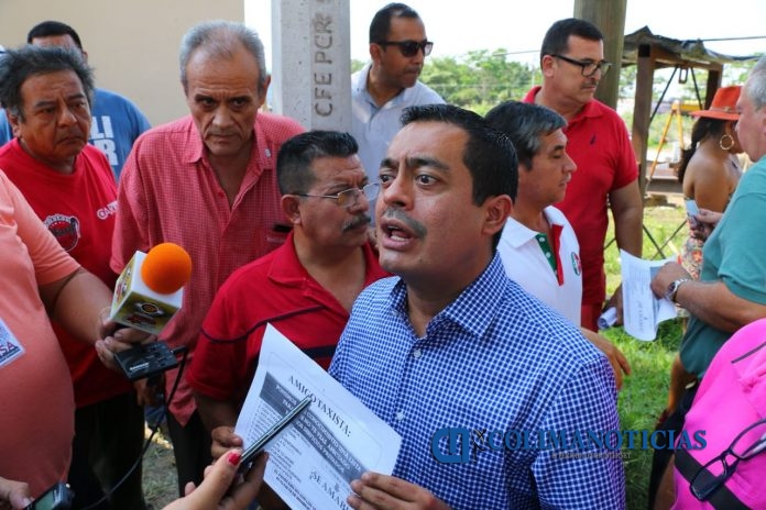 Piden retirar de las calles taxis piratas3
