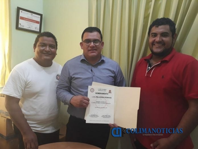 Nombran a Uriel Acevedo como presidente del patronato del cuerpo de bomberos en Ixtlahuacán