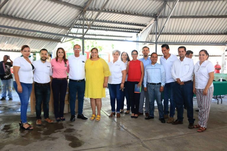 Entrega FEUC más de 4 mil libros a instituciones y organizaciones