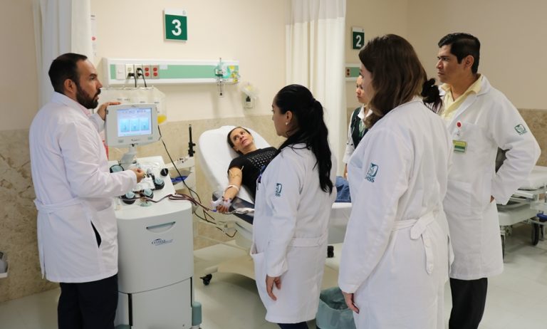 Recibe hospital del IMSS equipo para aféresis plaquetaria