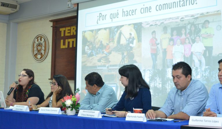 Reflexionan sobre importancia  de fuentes para el Periodismo