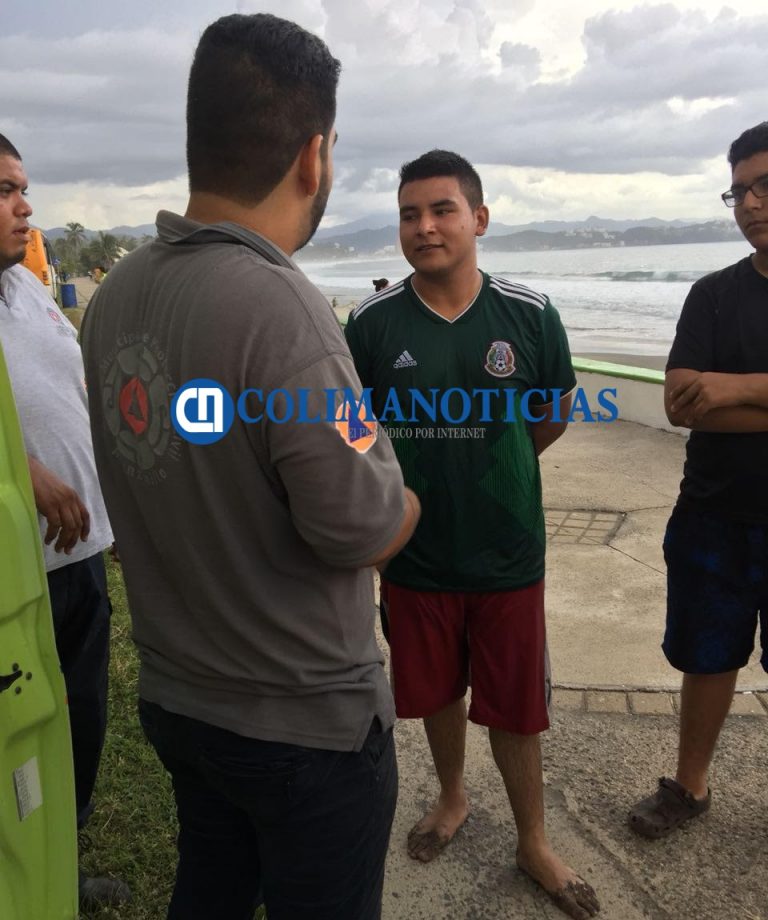 Prestadores de servicios turísticos rescatan a hermanos arrastrados por el mar