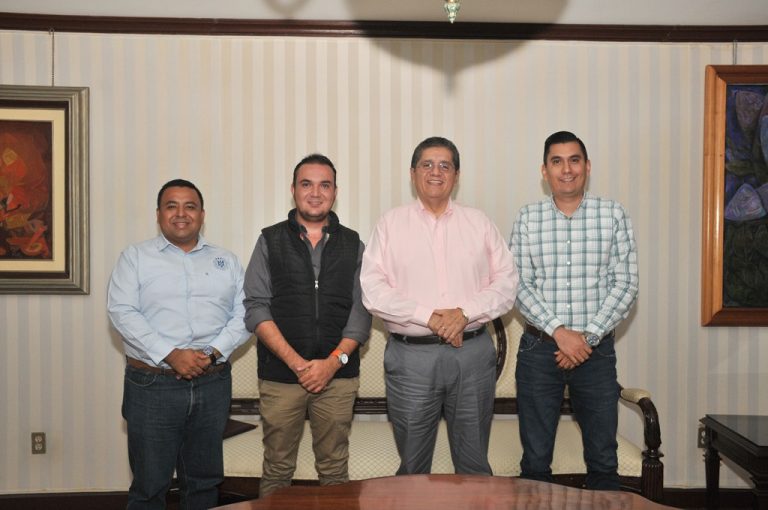 Felicita rector a bachilleratos de la UdeC que ascendieron al Nivel I del Padrón de Calidad