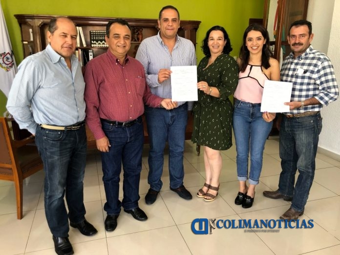 Firma de Contrato