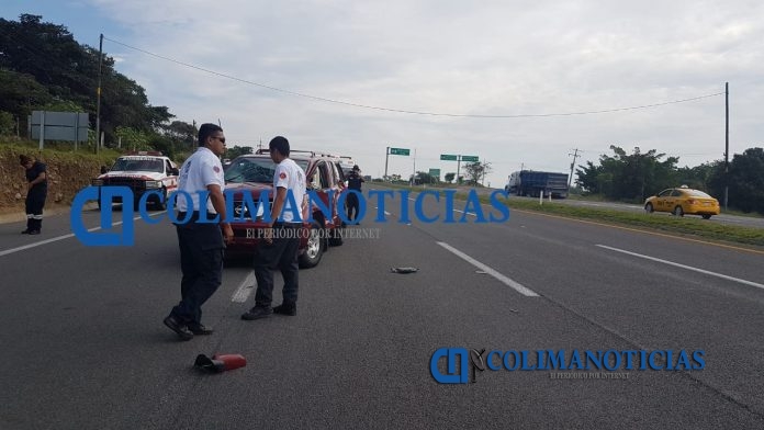 Reportan una mujer lesionada durante accidente en autopista de Cuauhtémoc
