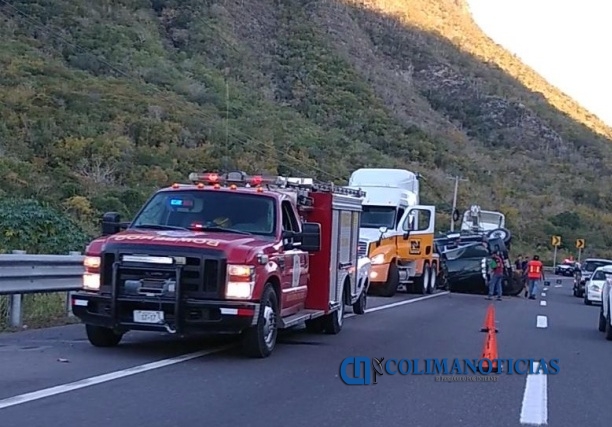 camion con platano accidente b