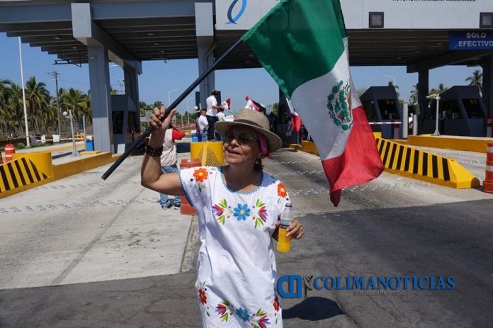 piden retiro de caseta