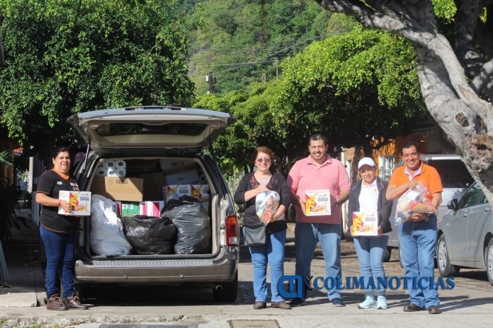 Destaca obra de manzanillenses a favor de damnificados de Nayarit