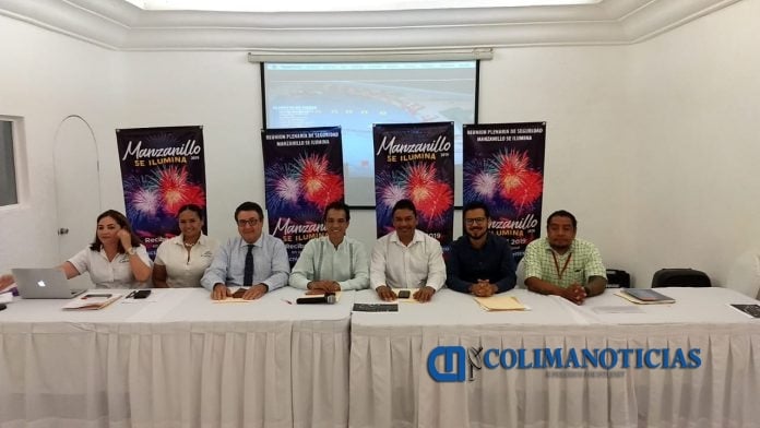 Espectáculo de láser y pirotecnia en Manzanillo se Ilumina
