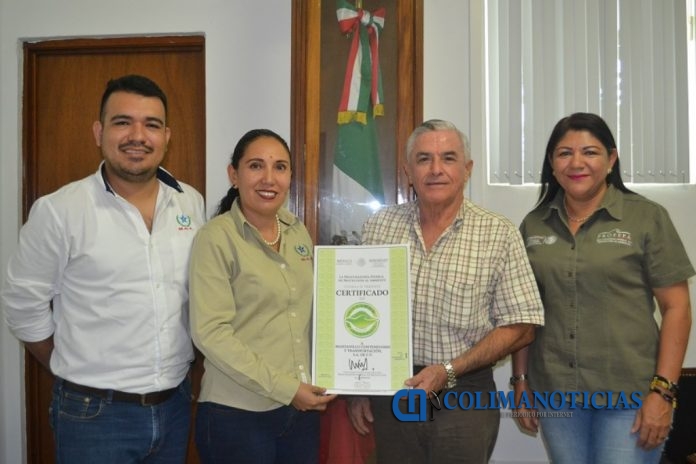 PROFEPA_Entrega de Certificado en Calidad Ambiental (2)