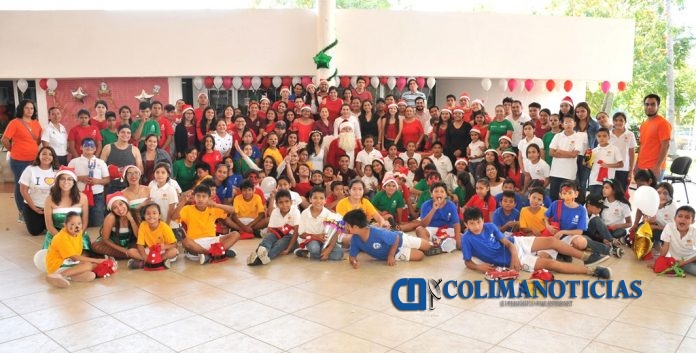 Posada Navideña para niños de Casa Hogar