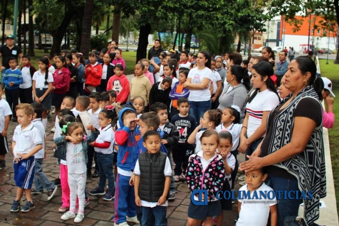 Becas municipio colima