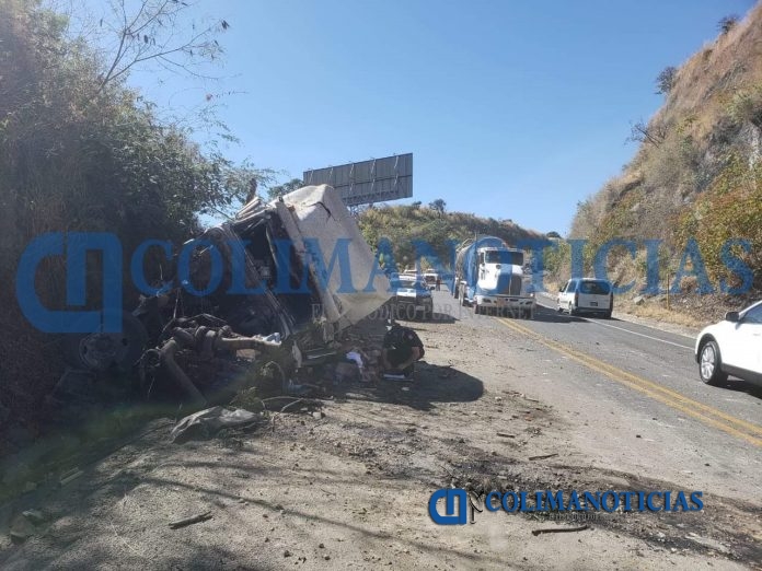 Otro camionazo en la autopista Guadalajara-Colima