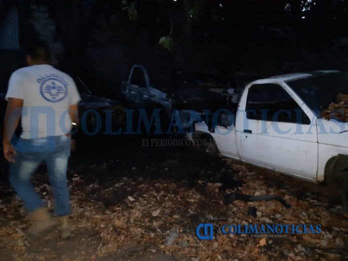 Reportan incendio en depósito de vehículos del Gobierno del estado