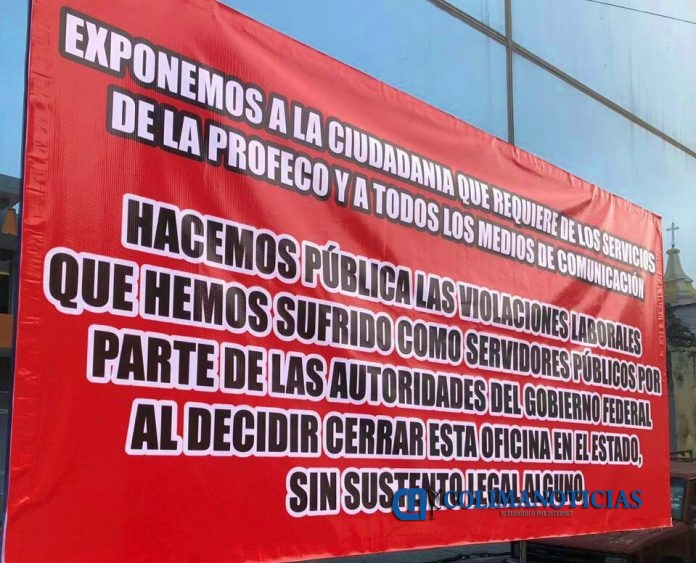 pancarta posible cierre de dependencia