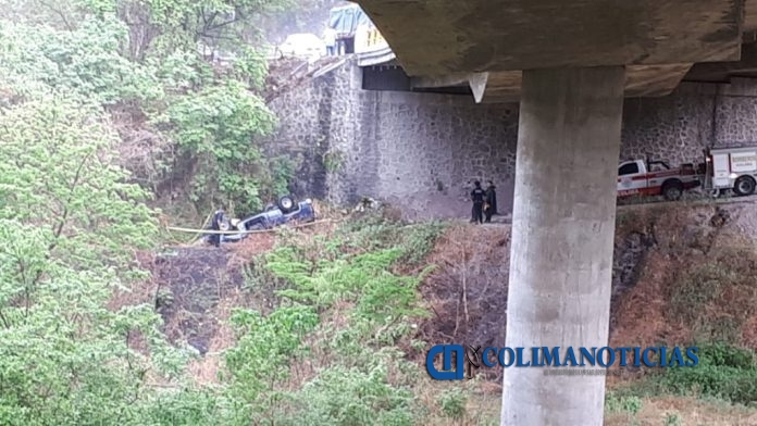 Camioneta Puente La Grulla