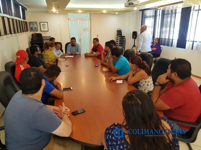 Apoya SNTE 6 a maestros cesados por la pasada reforma educativa