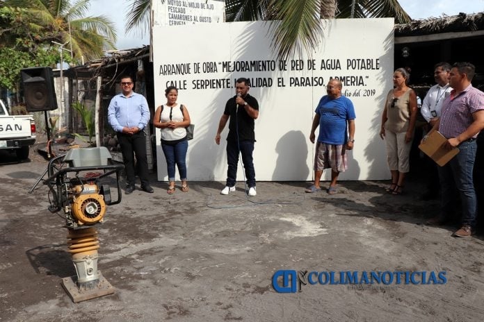 obra de mejoramiento de la red de agua en el paraíso