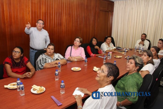 Acuerdan trabajo coordinado Fiscalía y Colectivo 50más1