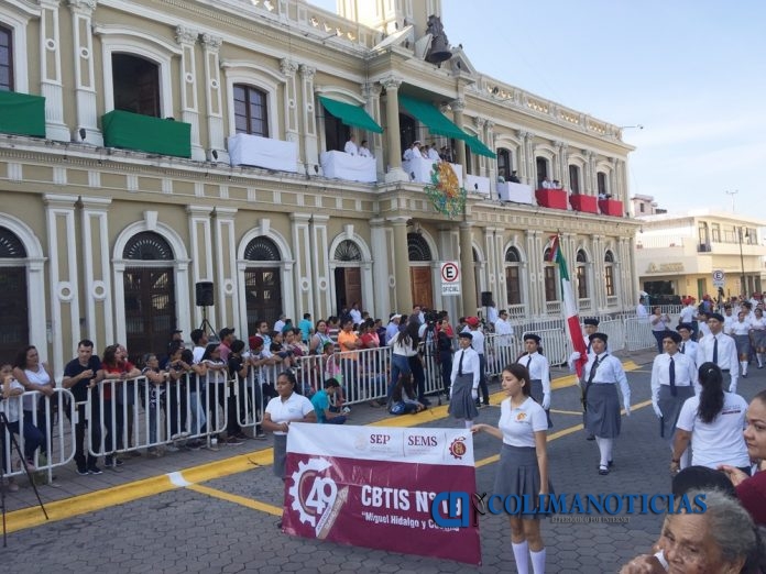 desfile cívico-militar conmemorativo a la Independencia de México