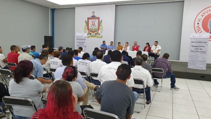 Mantiene Gobierno coordinación con comités y centros contra adicciones