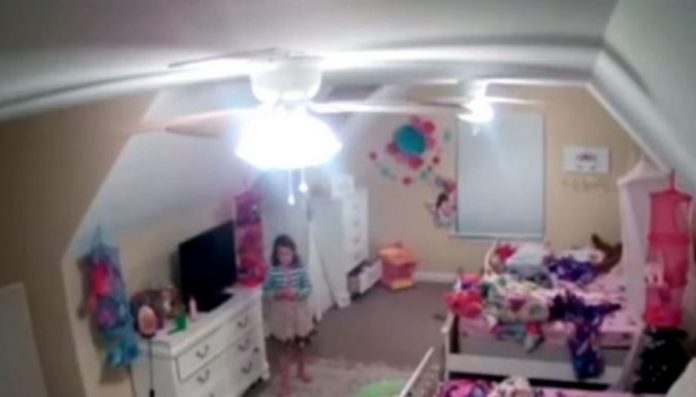 hacker que le habló a una niña por una cámara de seguridad colocada en su habitación