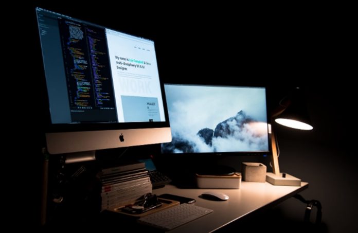 mac-pexels
