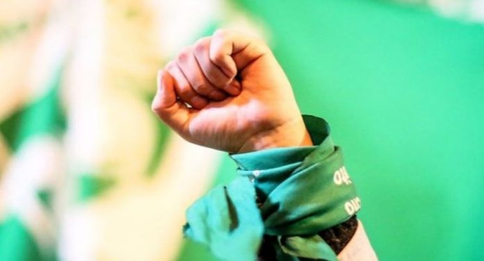 pañuelo verde