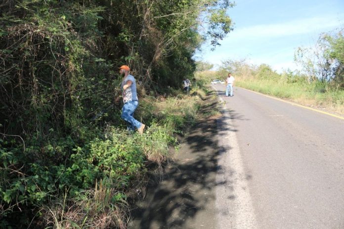 IXTLAHUACAN LIMPIA CARRETERA