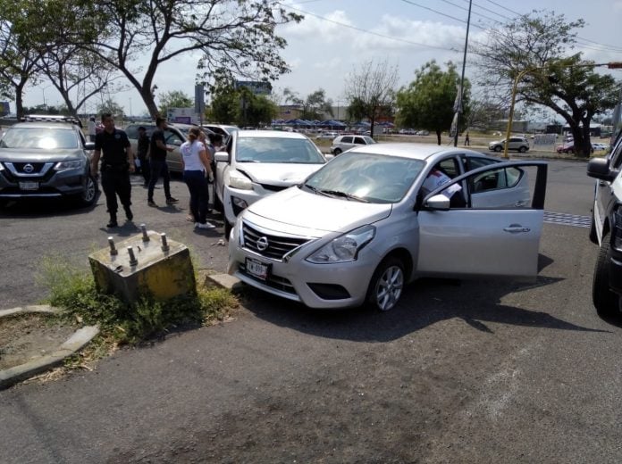 choque autos en la vila