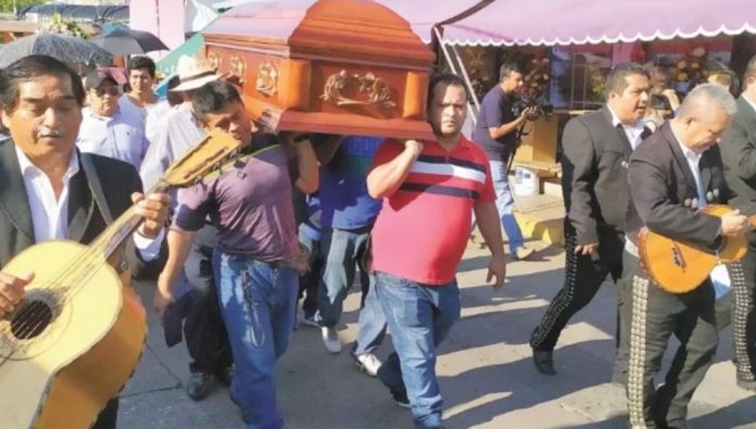 muertos por medicamento hospital