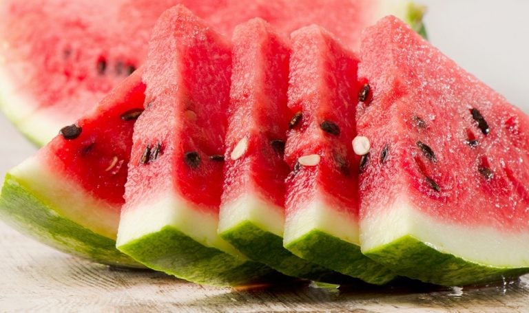 10 propiedades y beneficios de la Sandía