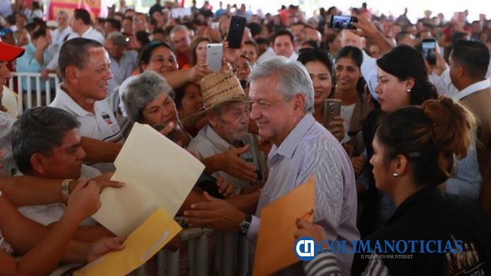 amlo en giras