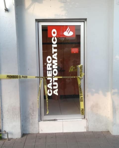 cajero santander retencion