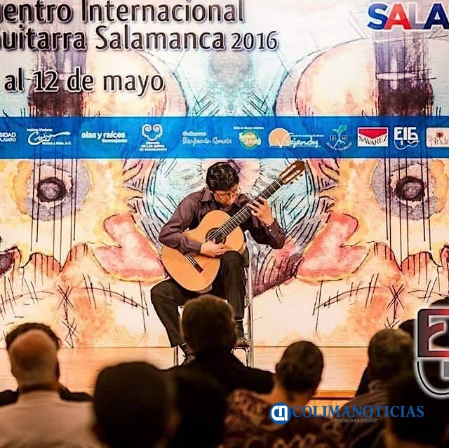 Jhostin Misael en concierto