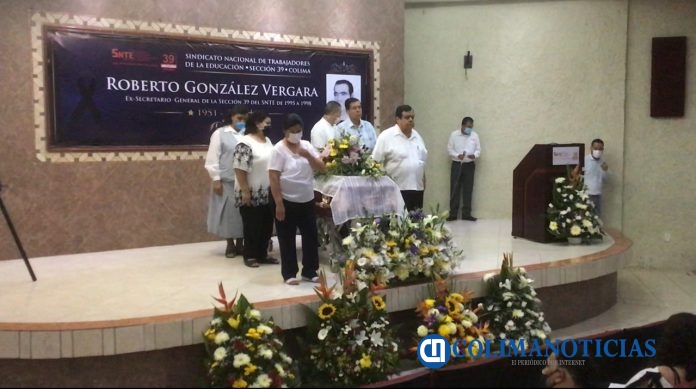 Rinden homenaje a 'El Champion' (2)