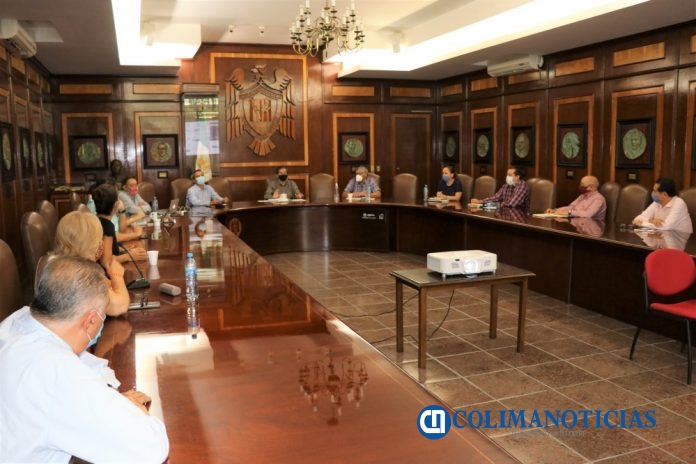 Reunión de trabajo_Se prepara UdeC para nuevo ciclo escolar