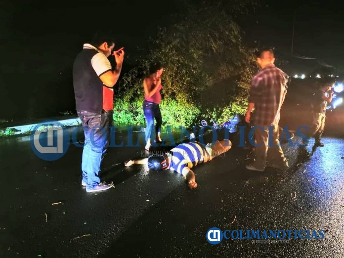 lesionado al impactarse contra un arbol en tecoman