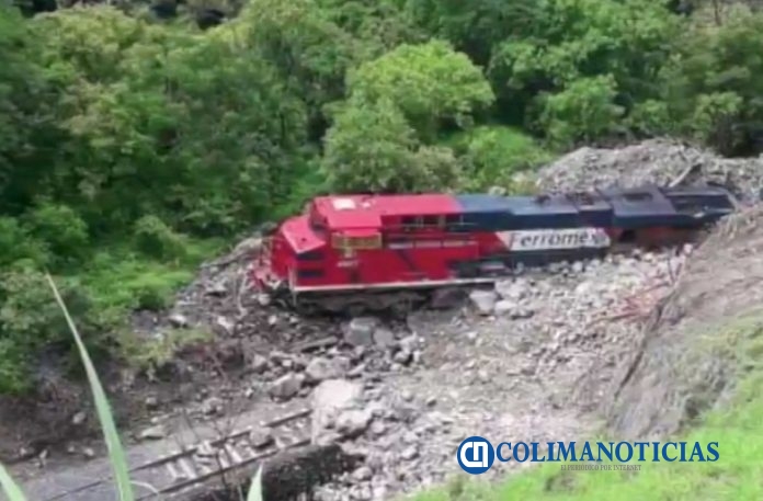 tren descarrila en Tonila