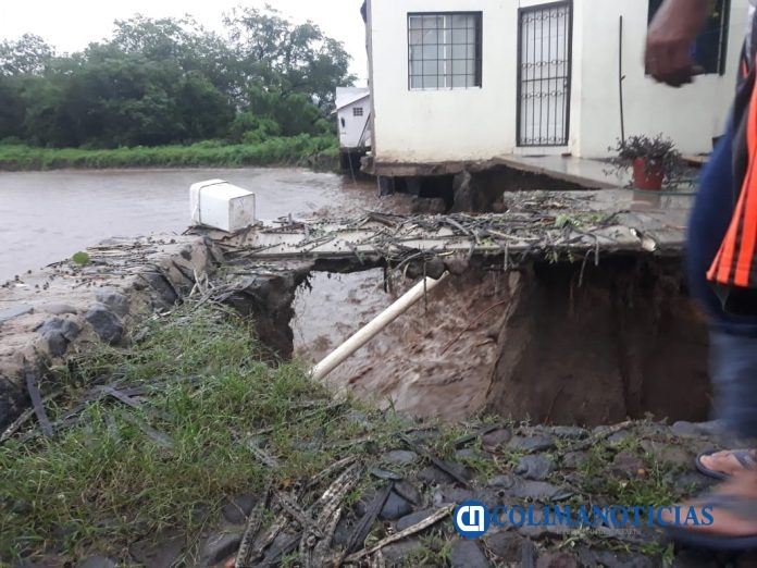 Manzanillo después de la Tormenta Tropical Hernán 4
