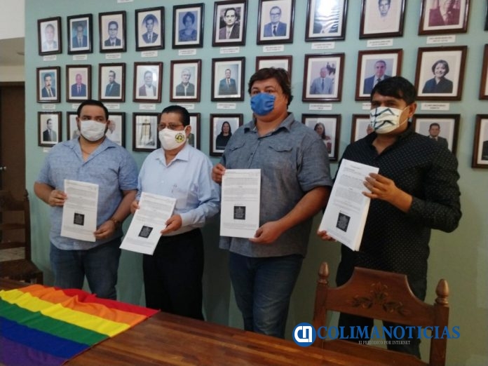 Presentan queja en DH contra Esmeralda Cárdenas; piden capacitar a funcionarios sobre diversidad sexual