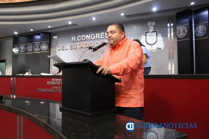 Ratifican a Guillermo Toscano como presidente de la mesa directiva del congreso para agosto