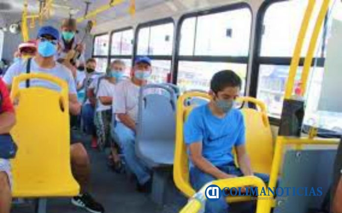 cubrebocas en transporte publico