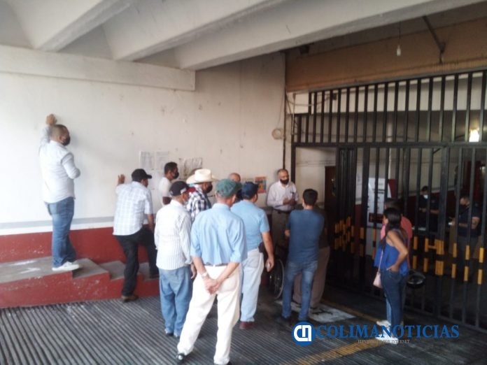 Ratifican demanda de destitución del alcalde Rafael Mendoza5