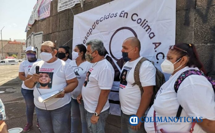 Red de desaparecidos en Colima se manifiesta en Guadalajara