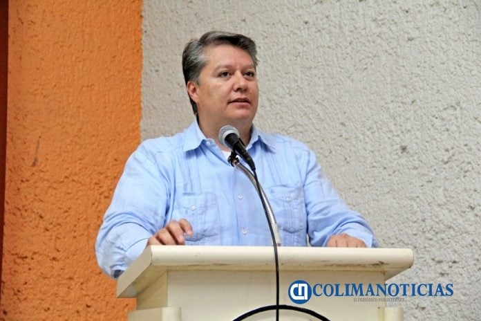 Alfredo Aranda_Premiación del concurso Silvia Torres_Archivo