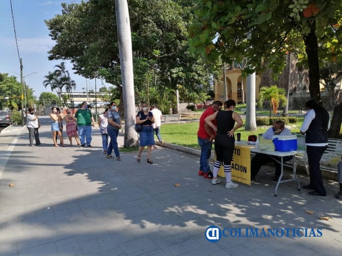 Continúa Salud con campaña de vacunación contra la Influenza 9