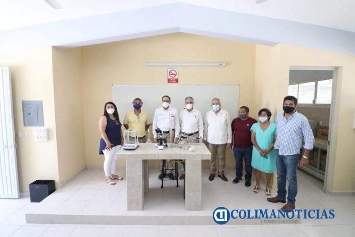Gobernador entrega y supervisa infraestructura educativa